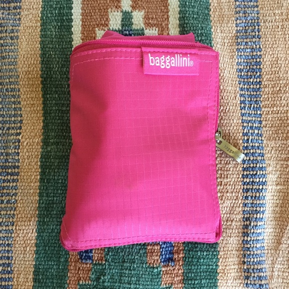 Baggallini pink foldable / portable bag